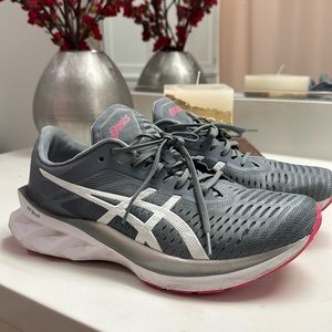 ASICS’s Novablast Running Shoes in size 10 women’s